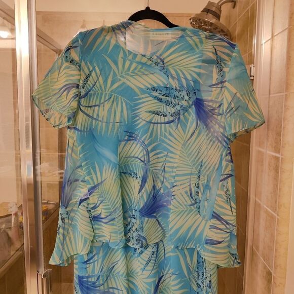 STUDIO I. dress size 10 floral - Picture 4 of 5